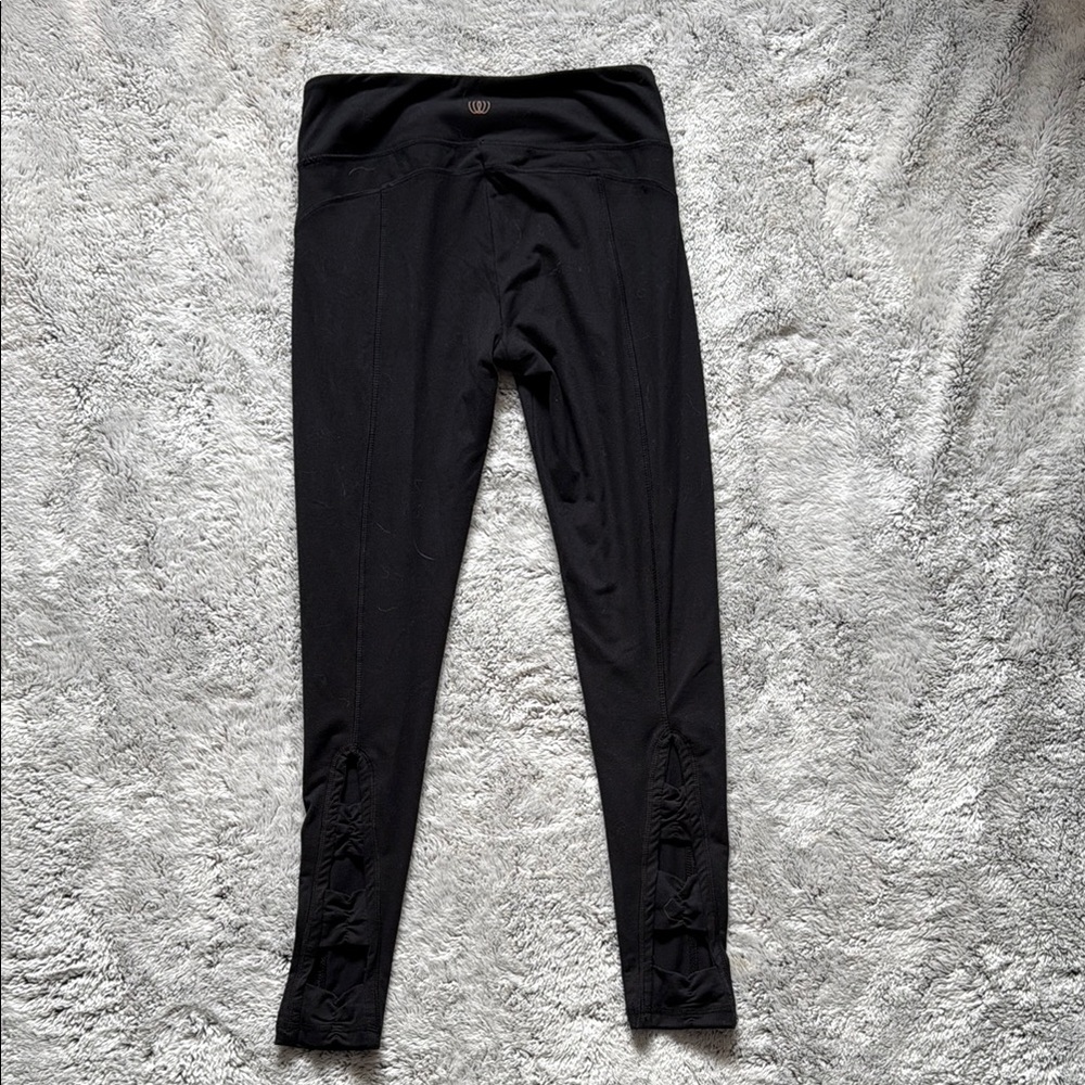 Black Athletic Fit Leggings with Bow Detail Cut Outs